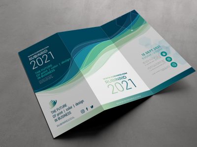 ברושור כחול ירוק לבן