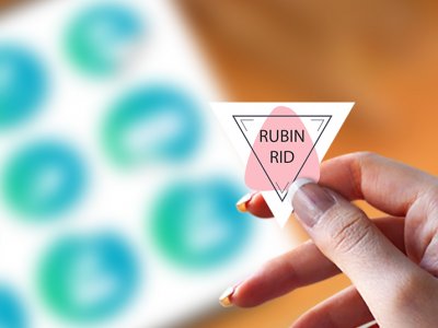 מדבקה משולש בחיתוך צורני