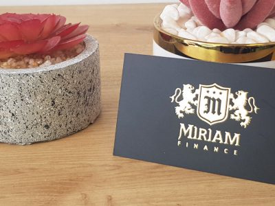 כרטיס ביקור פויל מובלט פיננסי