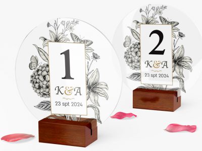 מספרי שולחן צורני פרחים שחור לבן